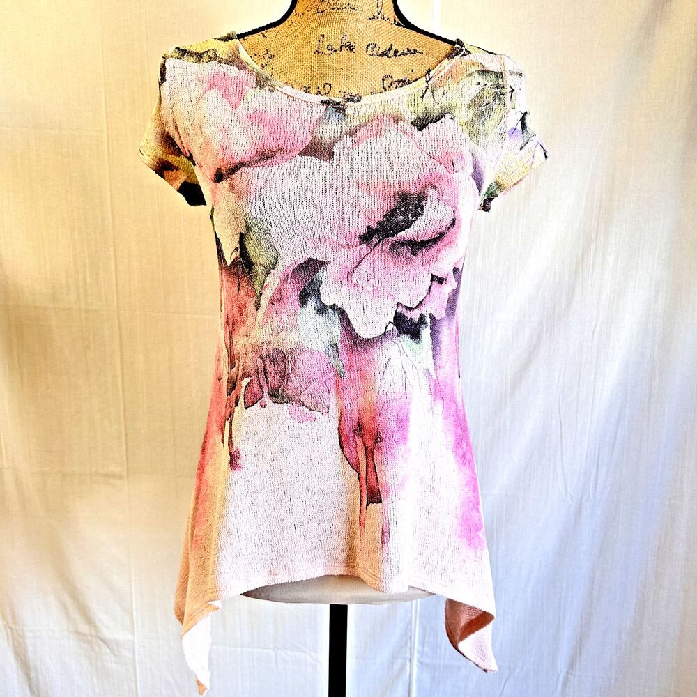 MANIFESTO Womens Pink Floral Knit Asymmetrical Tunic Top Blouse Sz S Made in USA